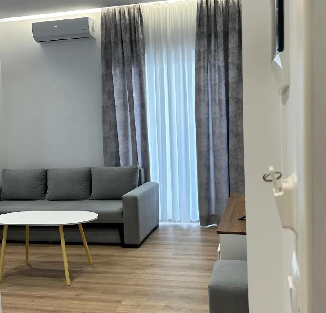 Rubi Apartments Sarande 0*,