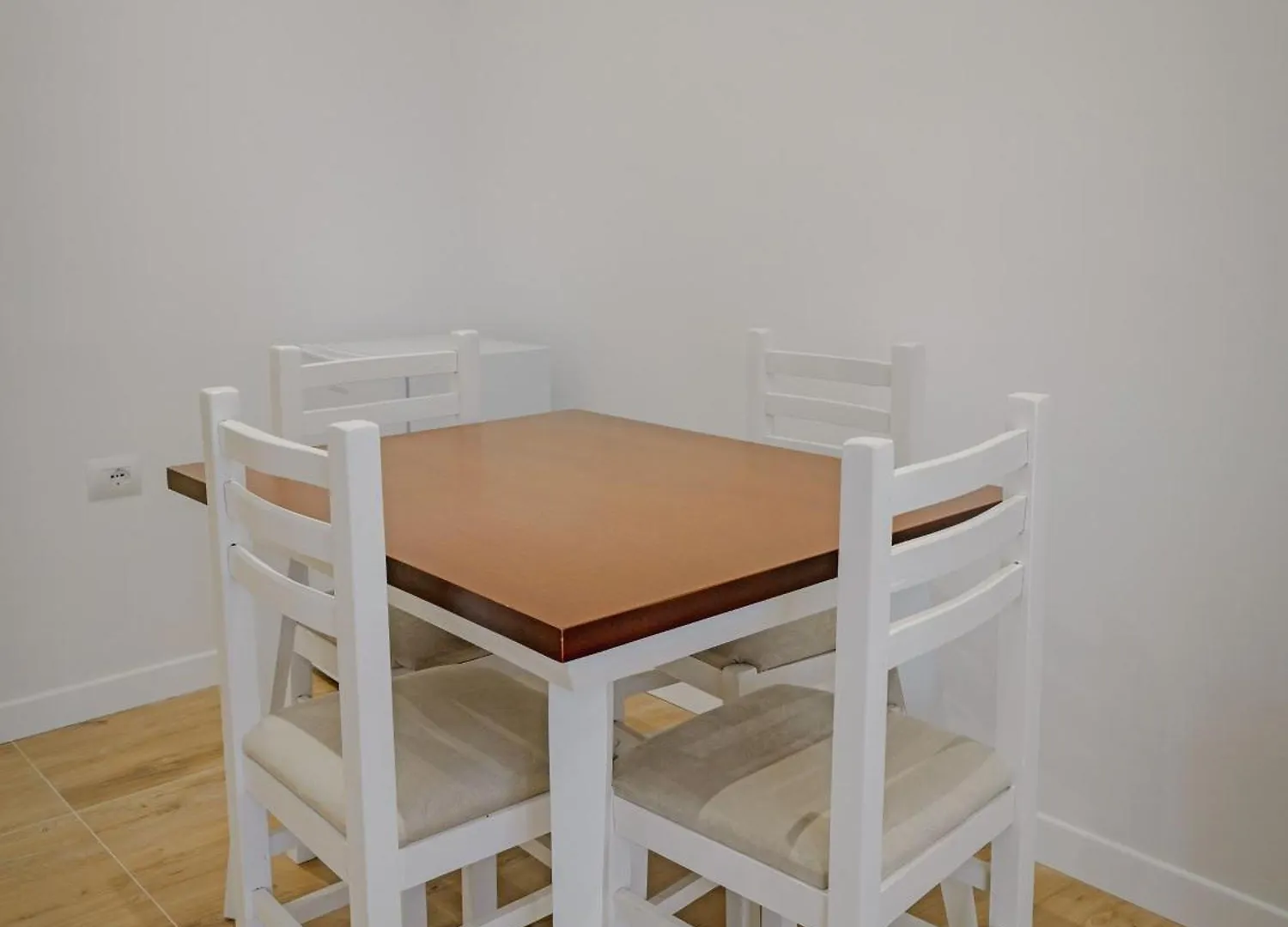 Rubi Apartments Sarande