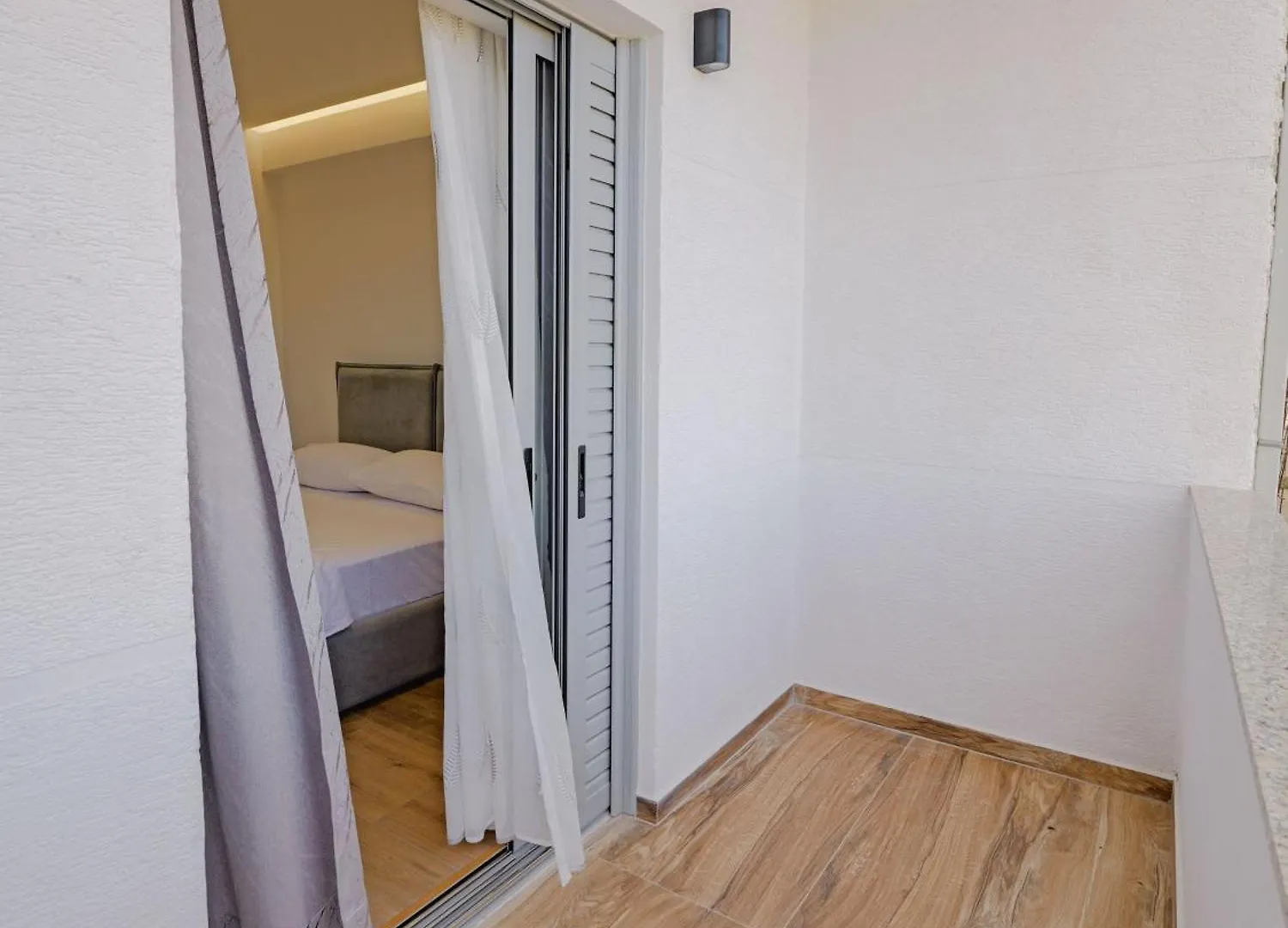 Rubi Apartments Sarande Albania