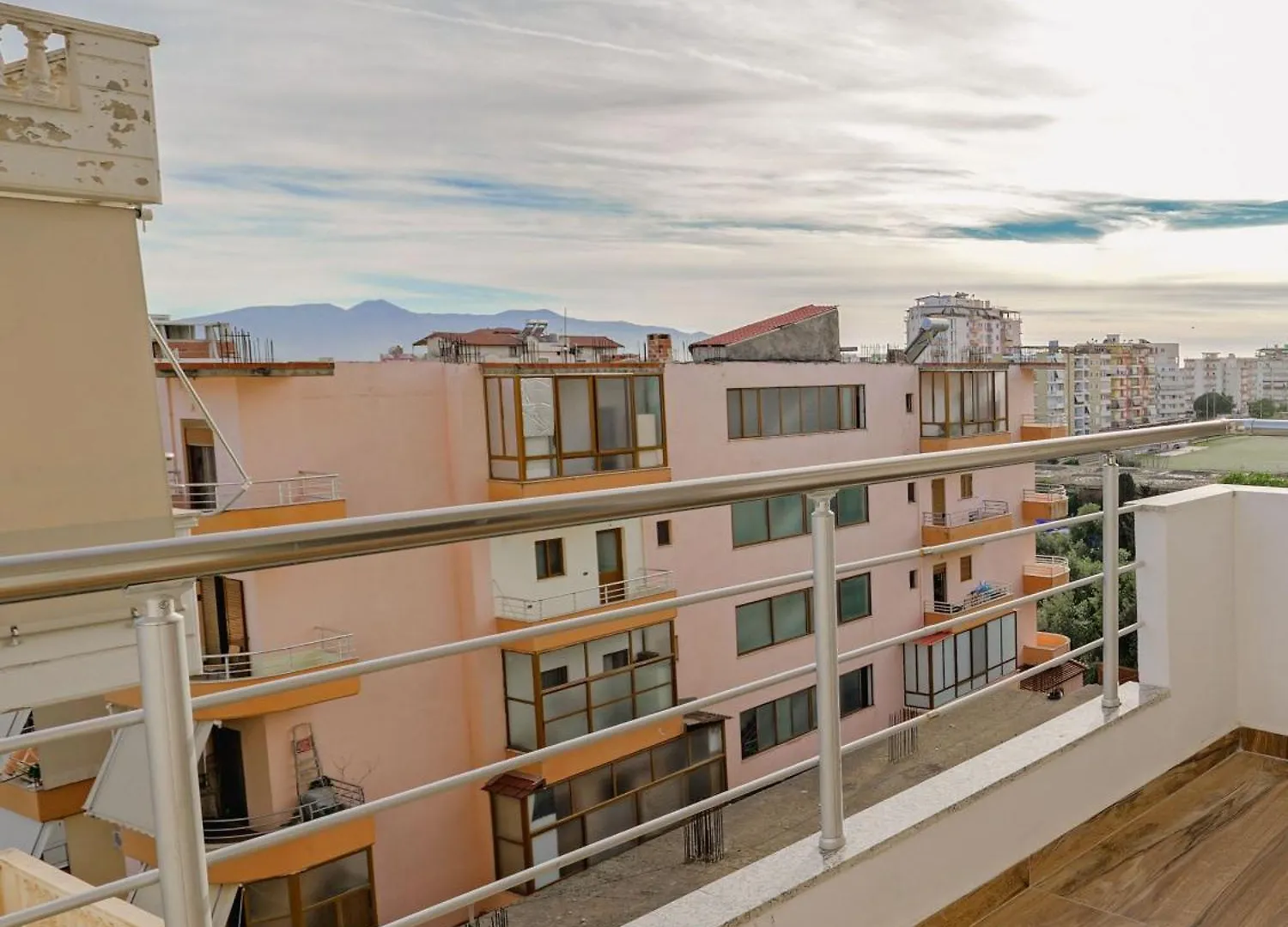 Rubi Apartments Sarande