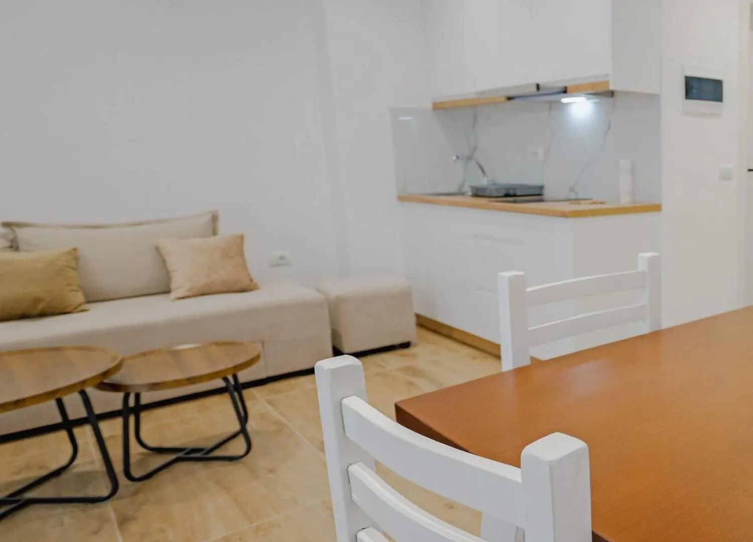 Rubi Apartments Sarande 0*,  Albania